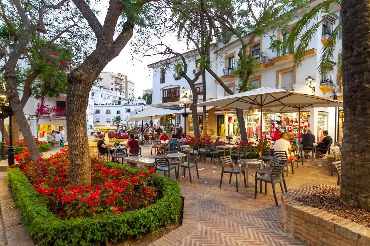 Marbella Banus Suites - Bird Of Paradise Playas Del Duque Banus Suite Apartment