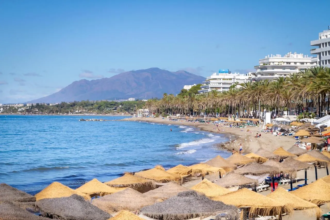 Marbella Banus Suites - Bird Of Paradise Playas Del Duque Banus Suite Apartment Spain
